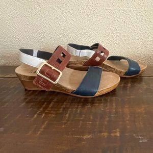 NAOT genuine leather womens sandals  Made in ISRAEL